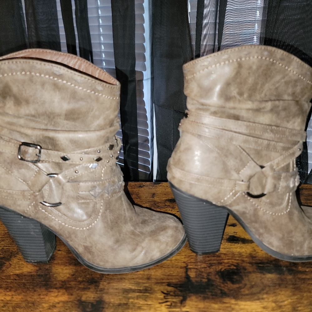 Heeled Boots